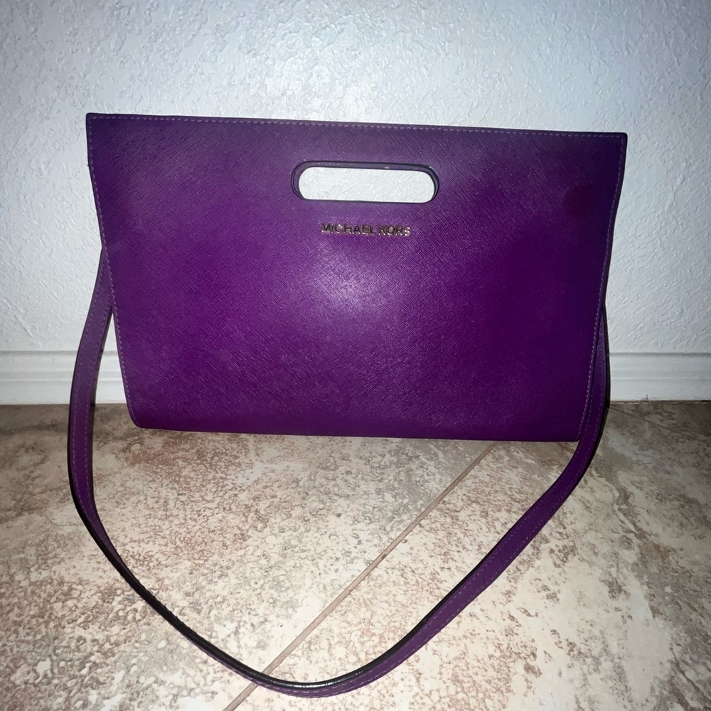 Michael Kors Clutch